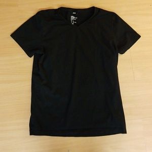 H&M V Neck shirt Men L